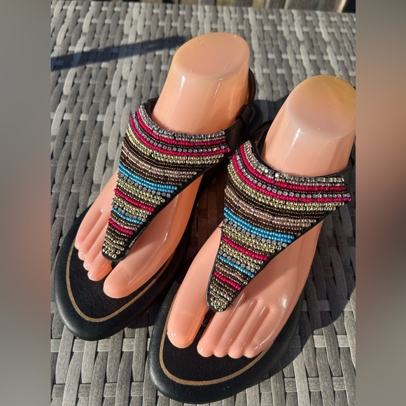 GORGEOUS Beaded Leather Strappy Sandals NWT!​​​ - Picture 4 of 7